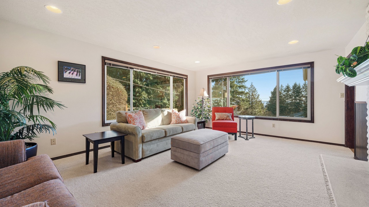 Photo of Livingroom in Dundee