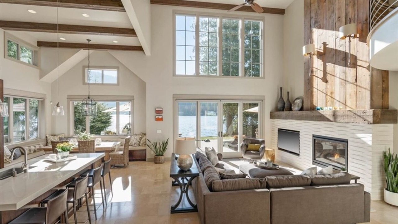 Photo of Bedroom in Lake Cavanaugh