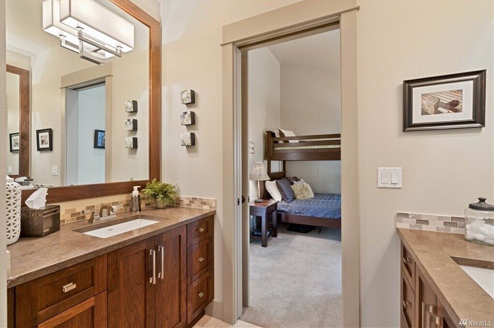 Photo of Bathroom in Lake Cavanaugh
