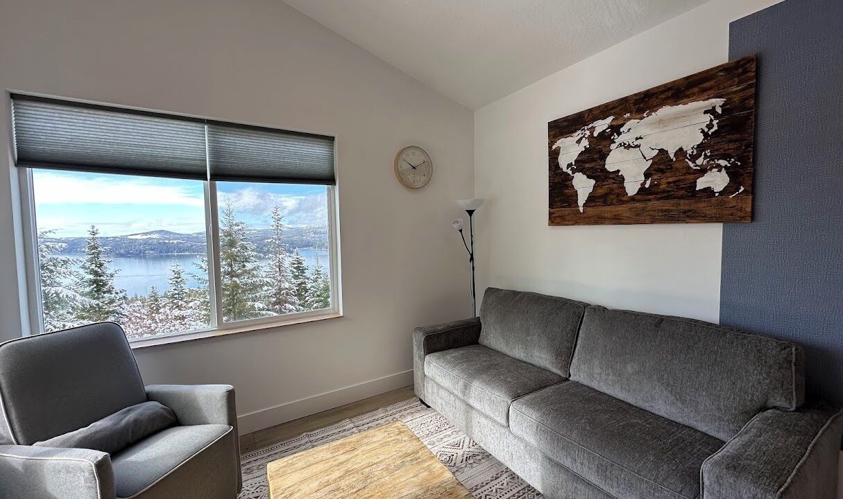 Photo of Livingroom in Harrison