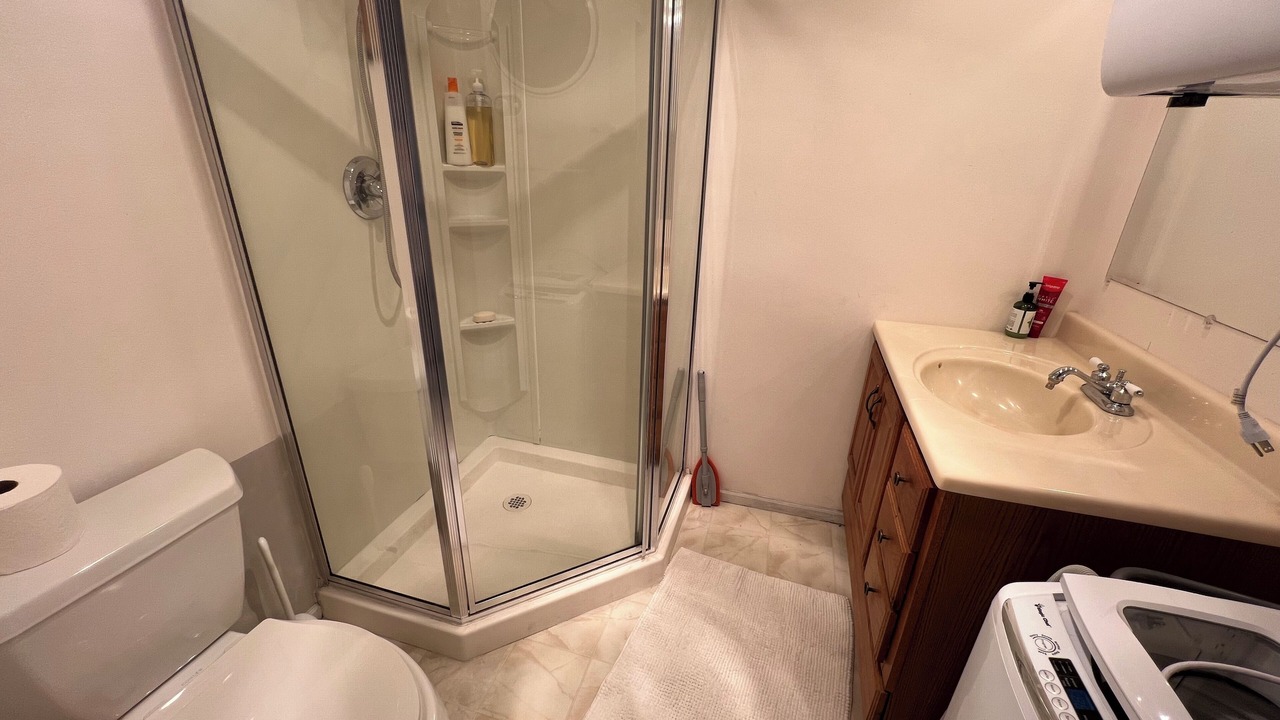 Photo of Bathroom in Point Roberts