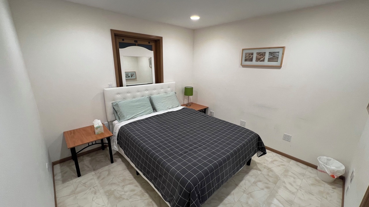 Photo of Bedroom in Point Roberts