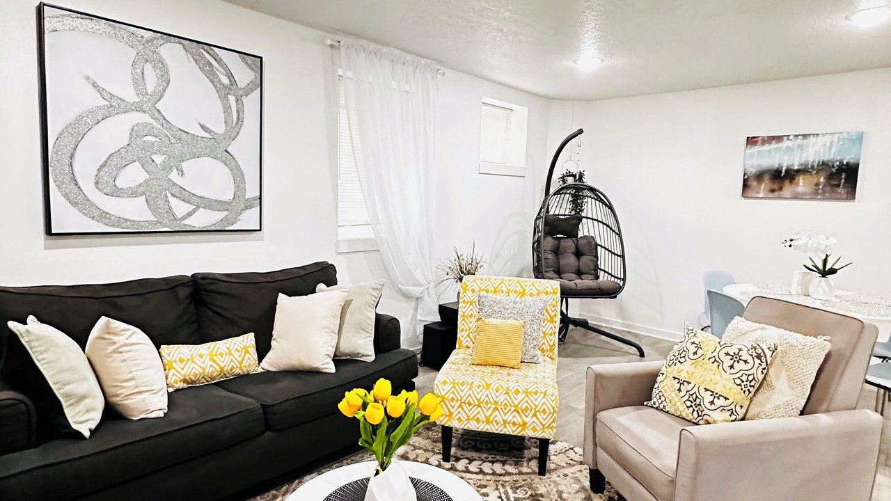 Photo of Livingroom in Hough