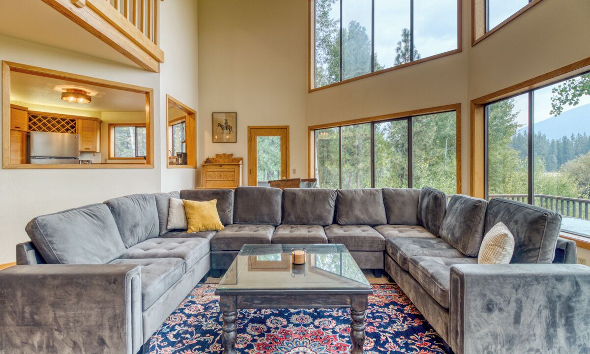 Photo of Bedroom in Black Butte Ranch