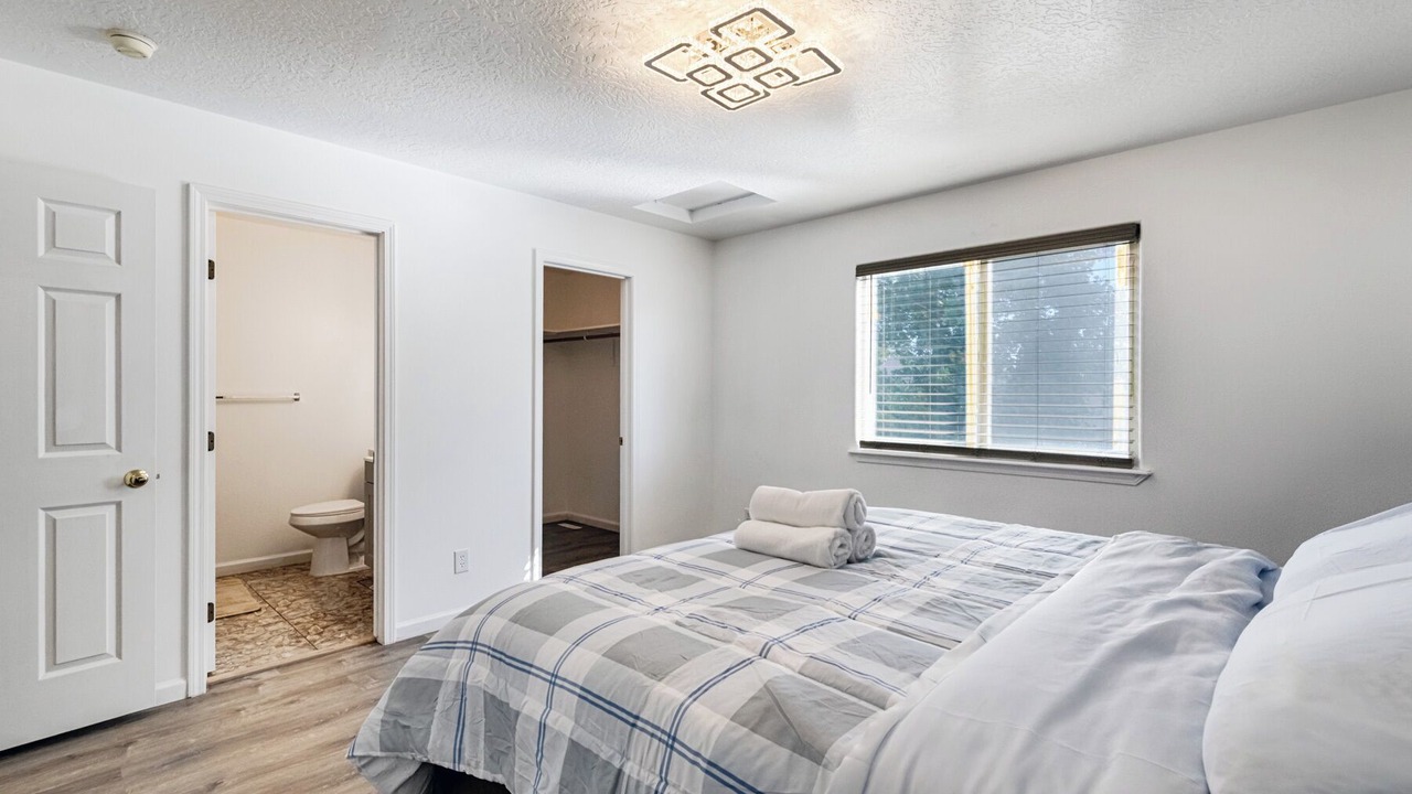 Photo of Bedroom in Caldwell