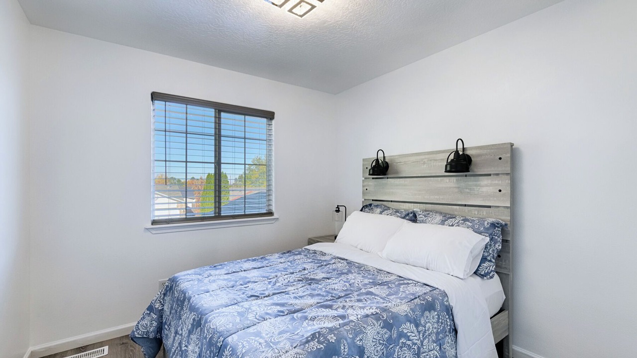 Photo of Bedroom in Caldwell
