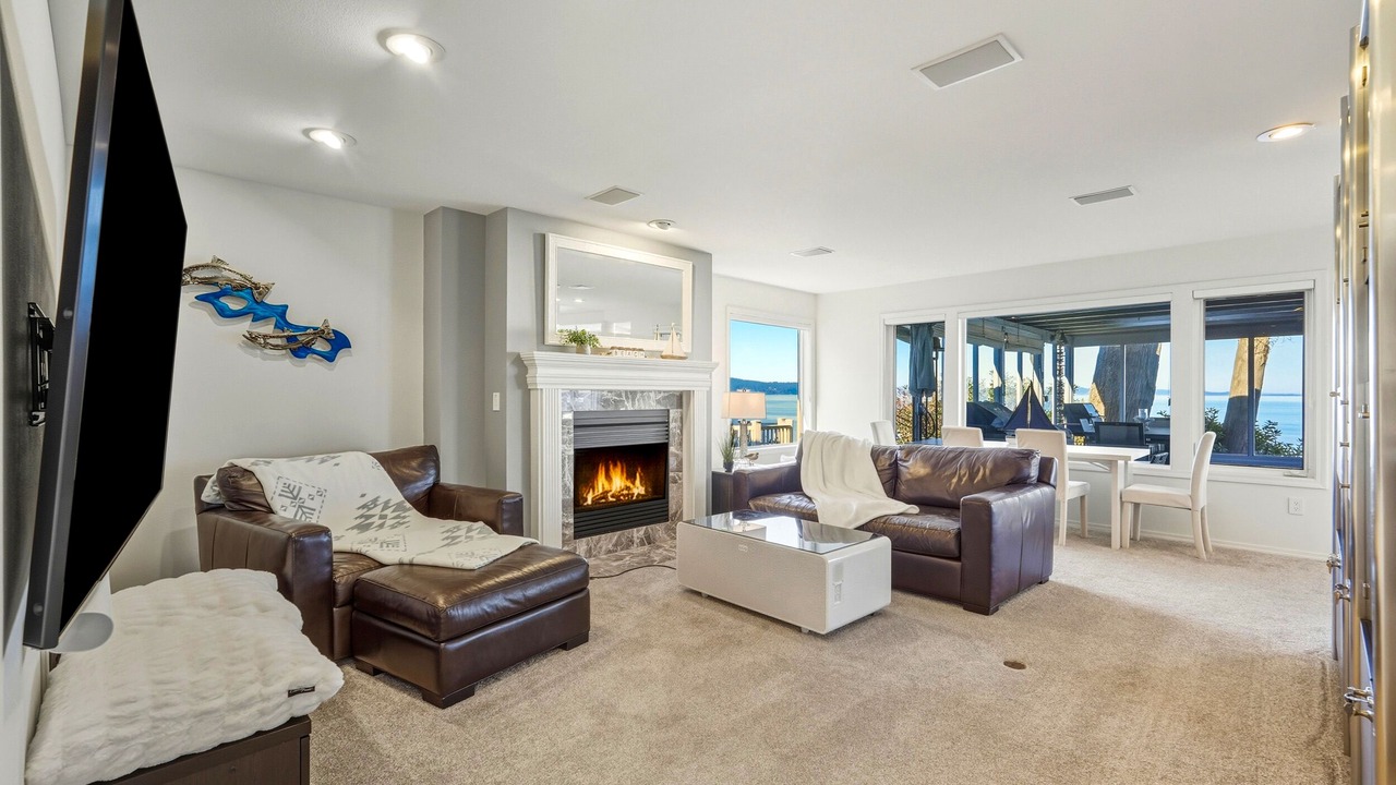 Photo of Livingroom in Camano Island