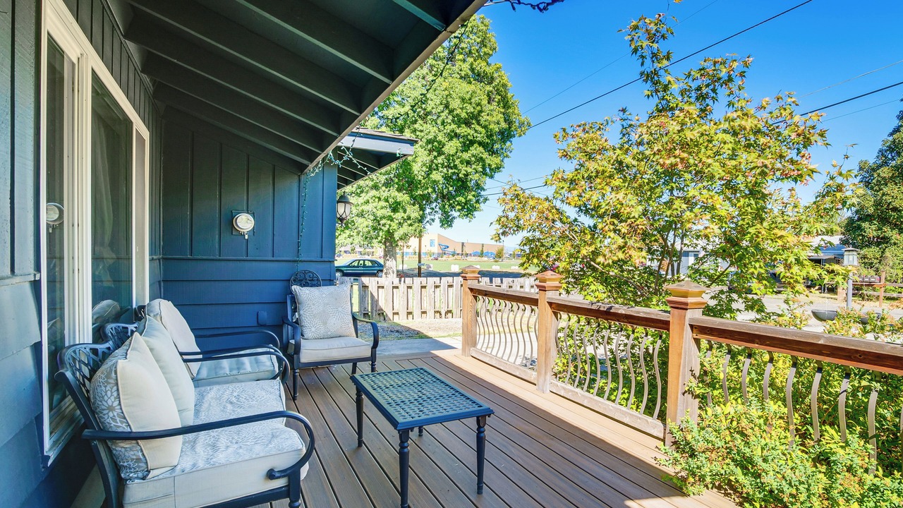 Photo of Patio Balcony in Medford