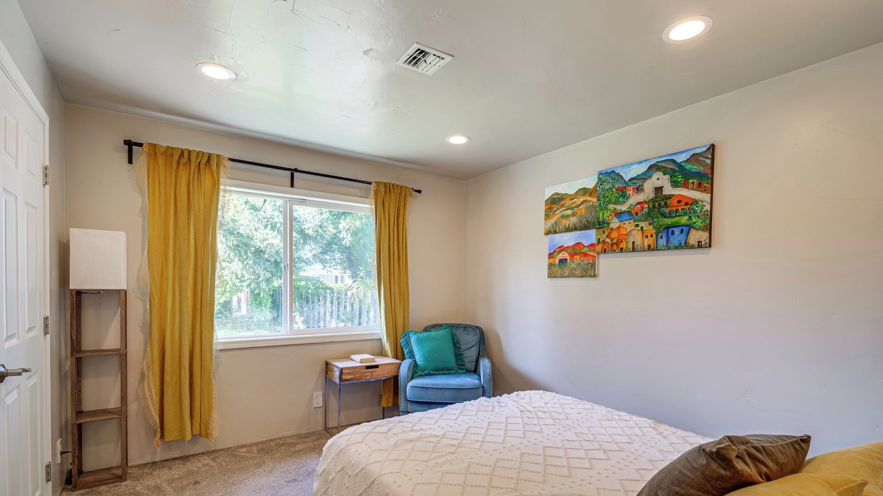 Photo of Bedroom in Medford