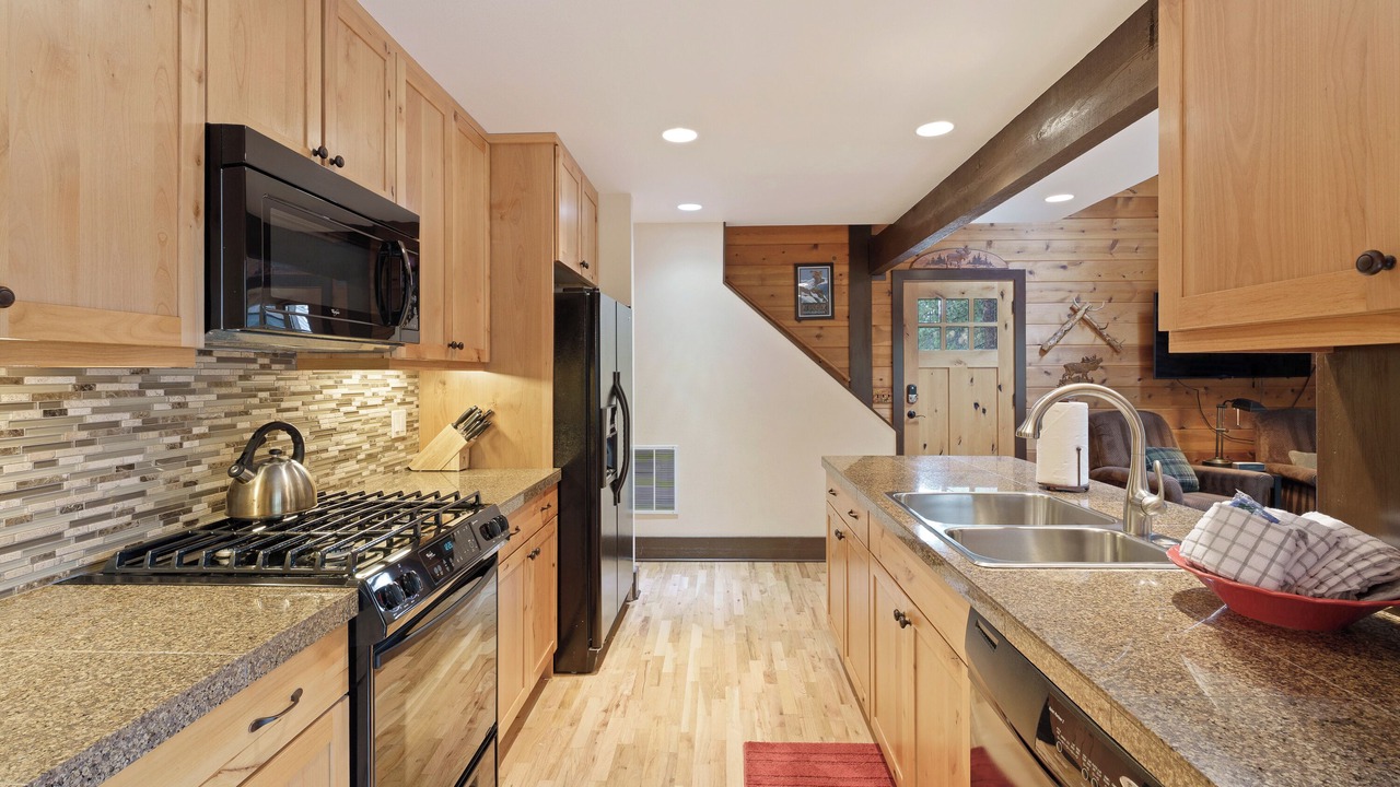 Photo of Kitchen in Sunriver