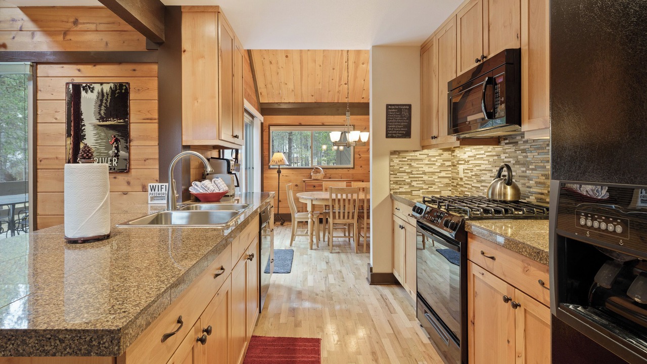 Photo of Kitchen in Sunriver