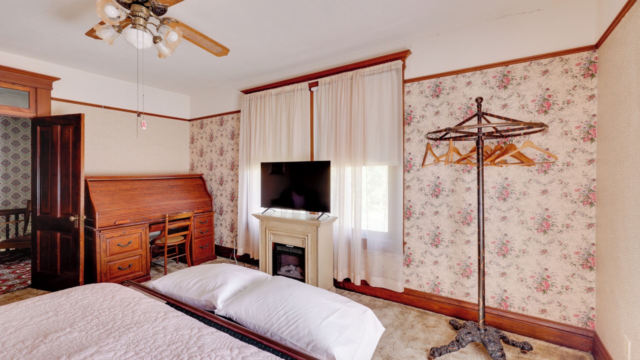 Photo of Bedroom in West Clarkston-Highland