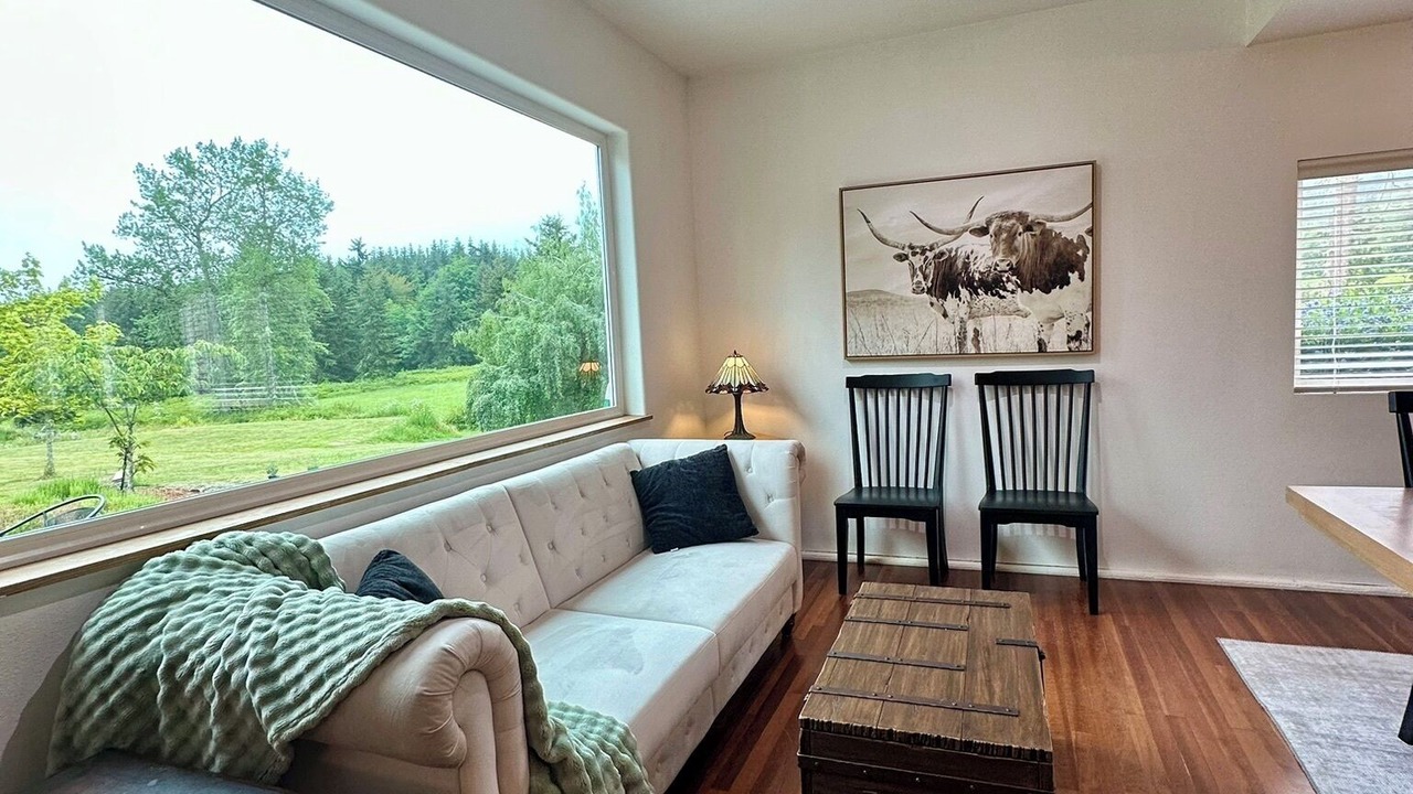 Photo of Livingroom in Sequim