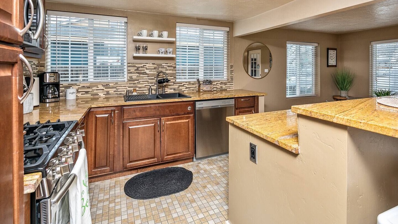 Photo of Kitchen in Veterans Park
