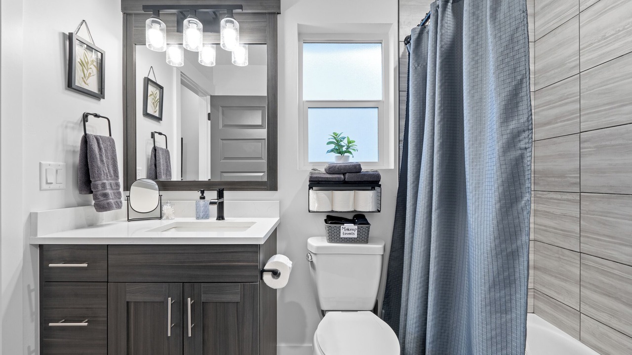 Photo of Bathroom in Idaho Falls