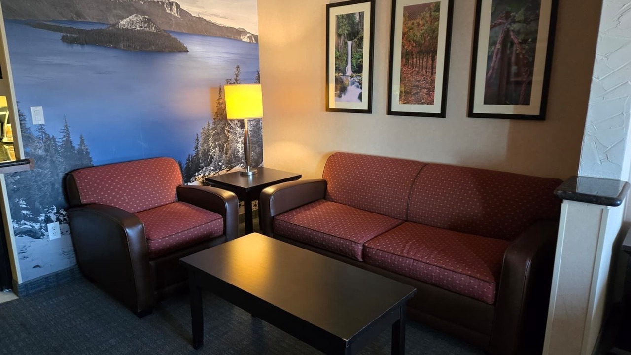 Photo of Livingroom in Medford