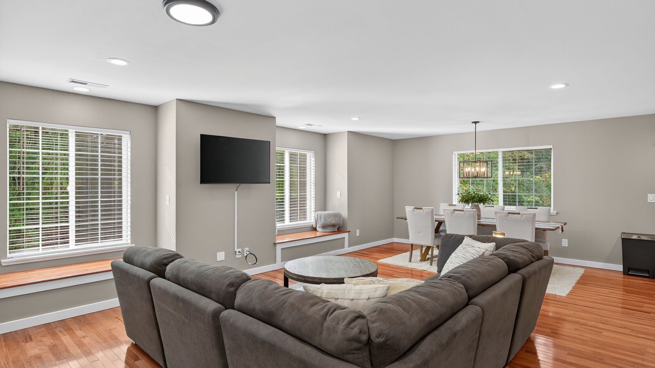Photo of Livingroom in Garden Home-Whitford