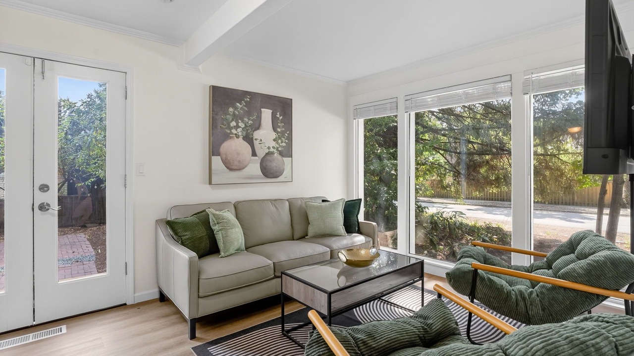 Photo of Livingroom in Garden Home-Whitford