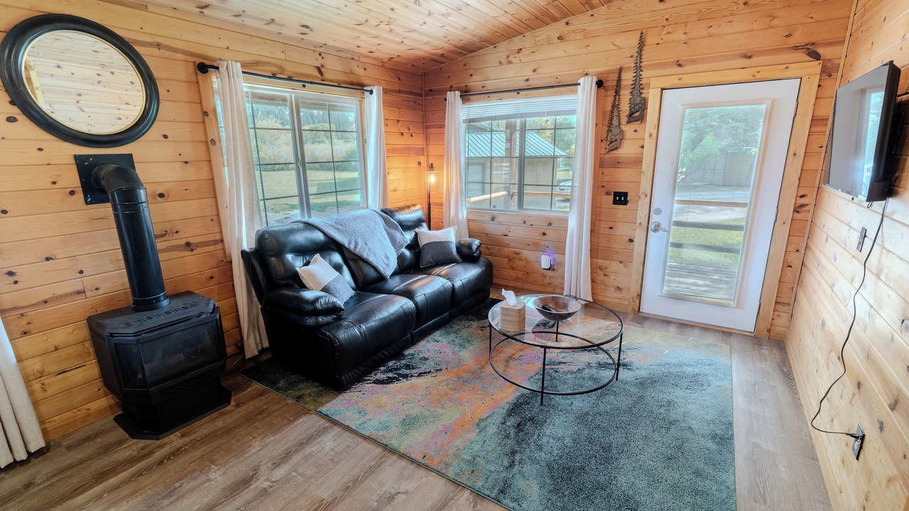 Photo of Livingroom in Livingston