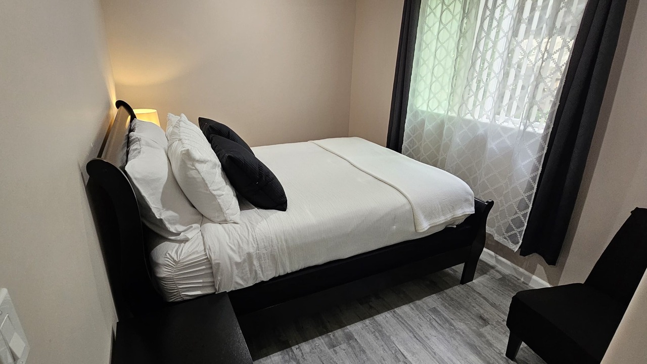 Photo of Bedroom in SeaTac