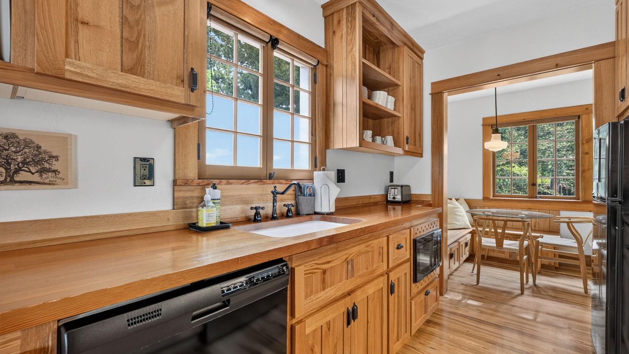 Photo of Kitchen in Old Bend