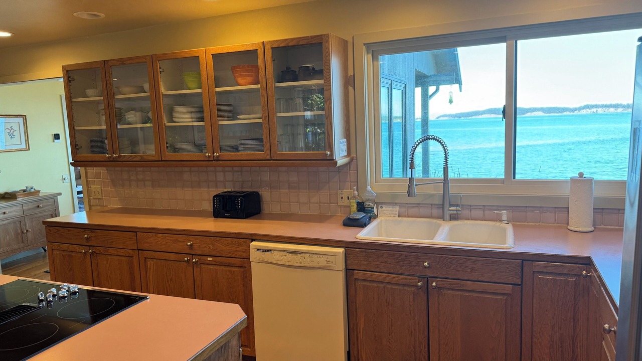 Photo of Kitchen in Eastsound