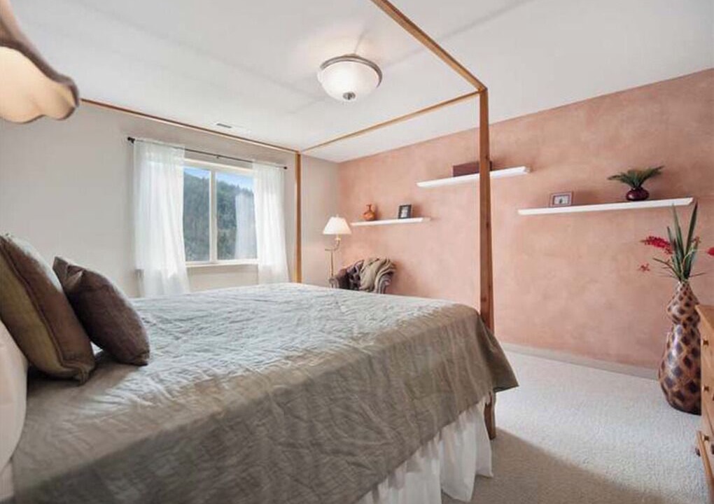 Photo of Bedroom in Kettle Falls
