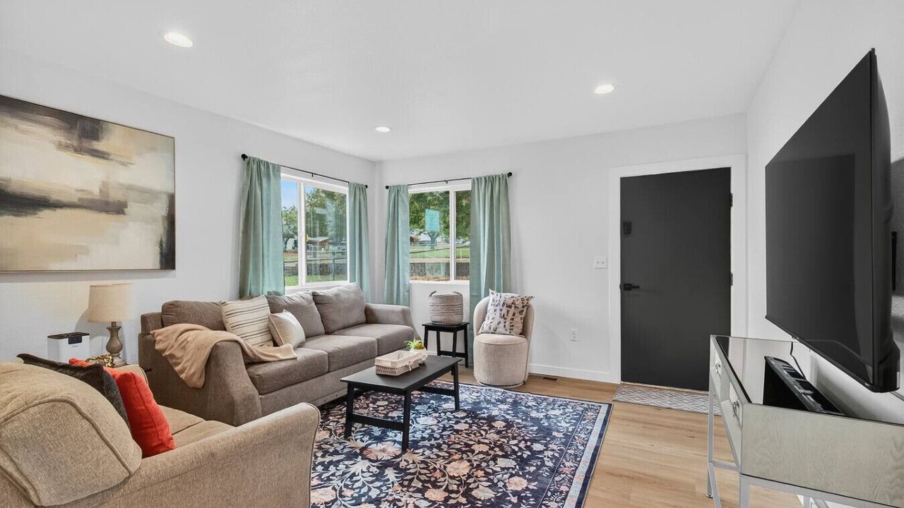 Photo of Livingroom in Lewiston