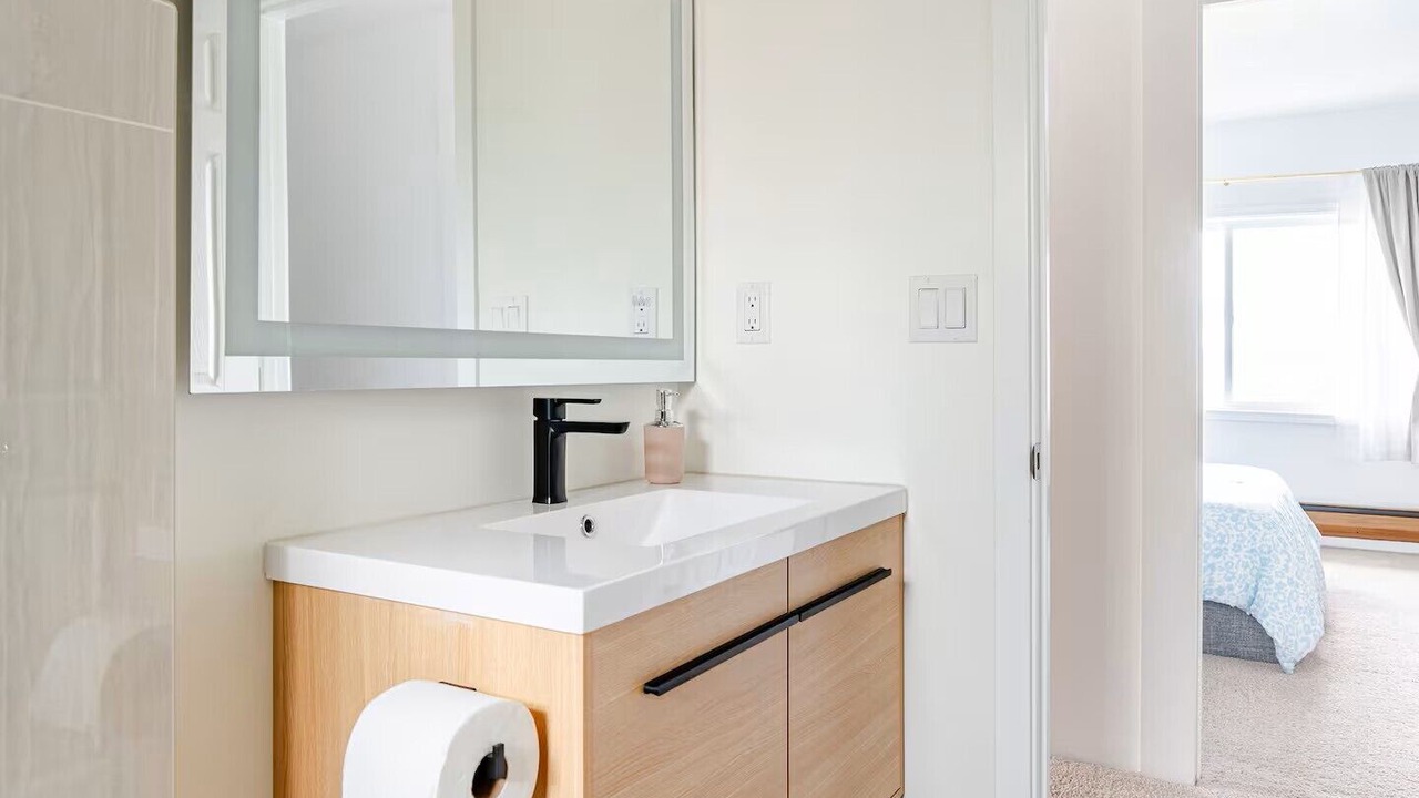 Photo of Bedroom in Rainier View