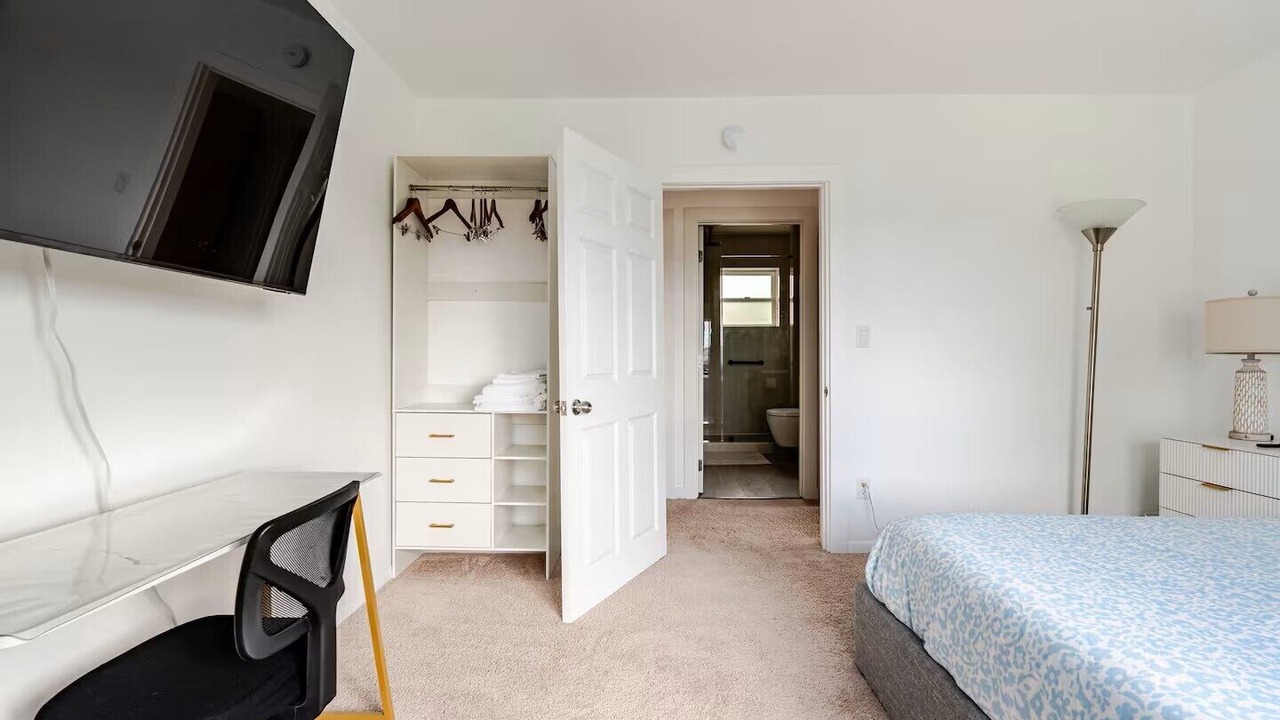 Photo of Bedroom in Rainier View