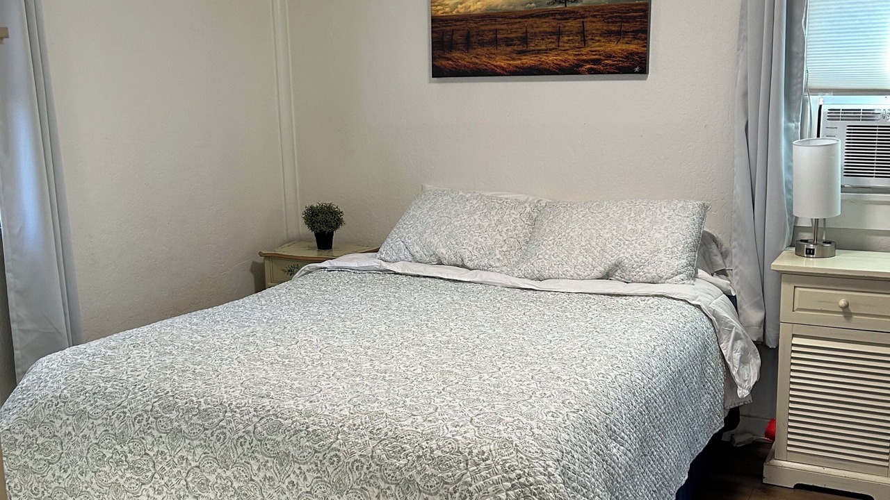 Photo of Bedroom in Central Point