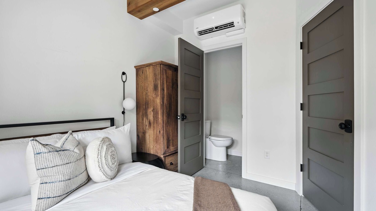 Photo of Bedroom in Kerns