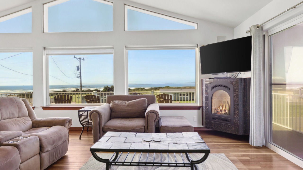 Photo of Livingroom in Pacific Beach