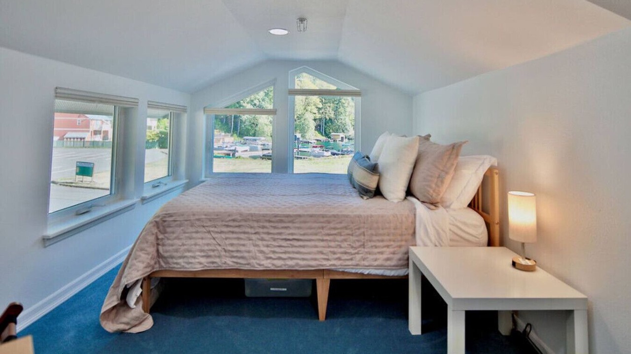 Photo of Bedroom in Port Angeles