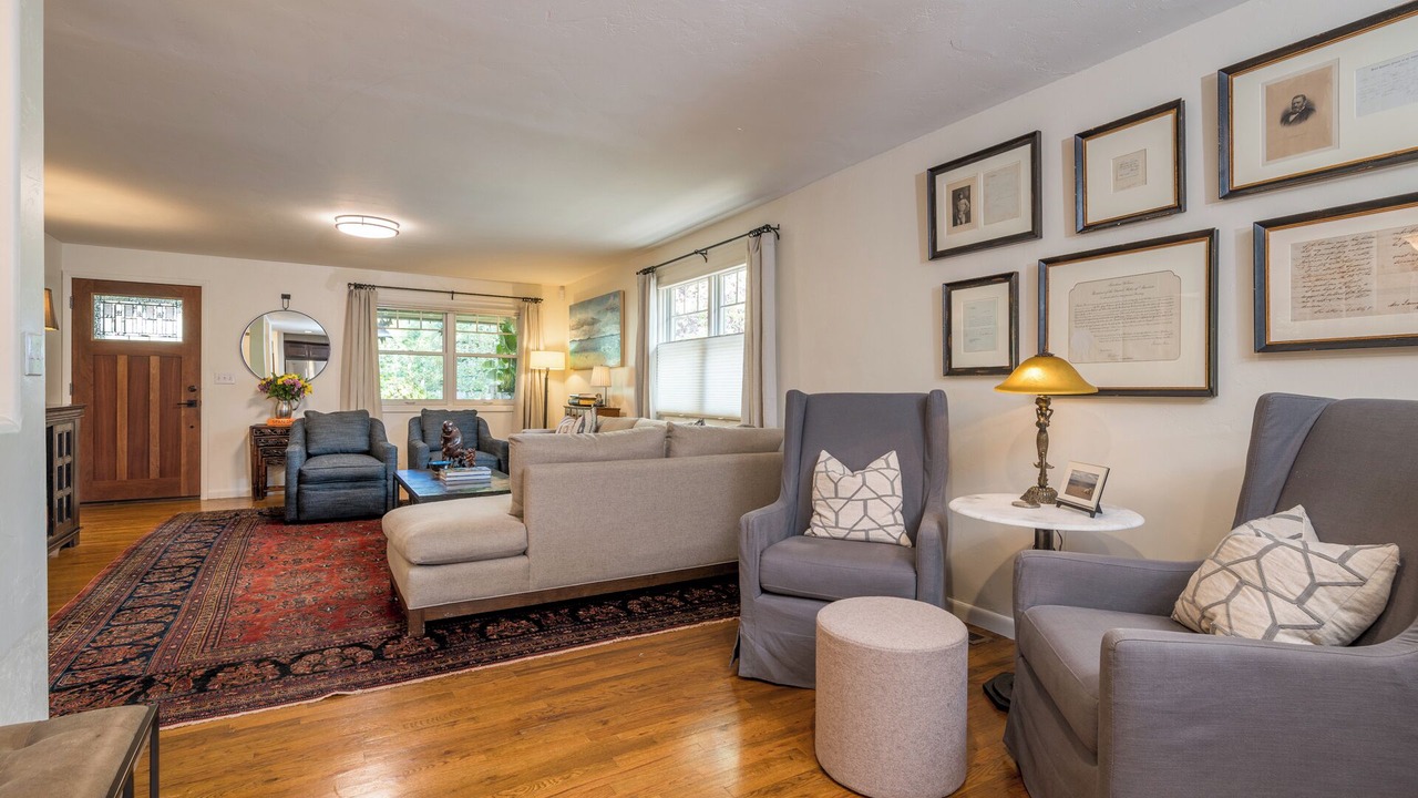 Photo of Livingroom in Hailey