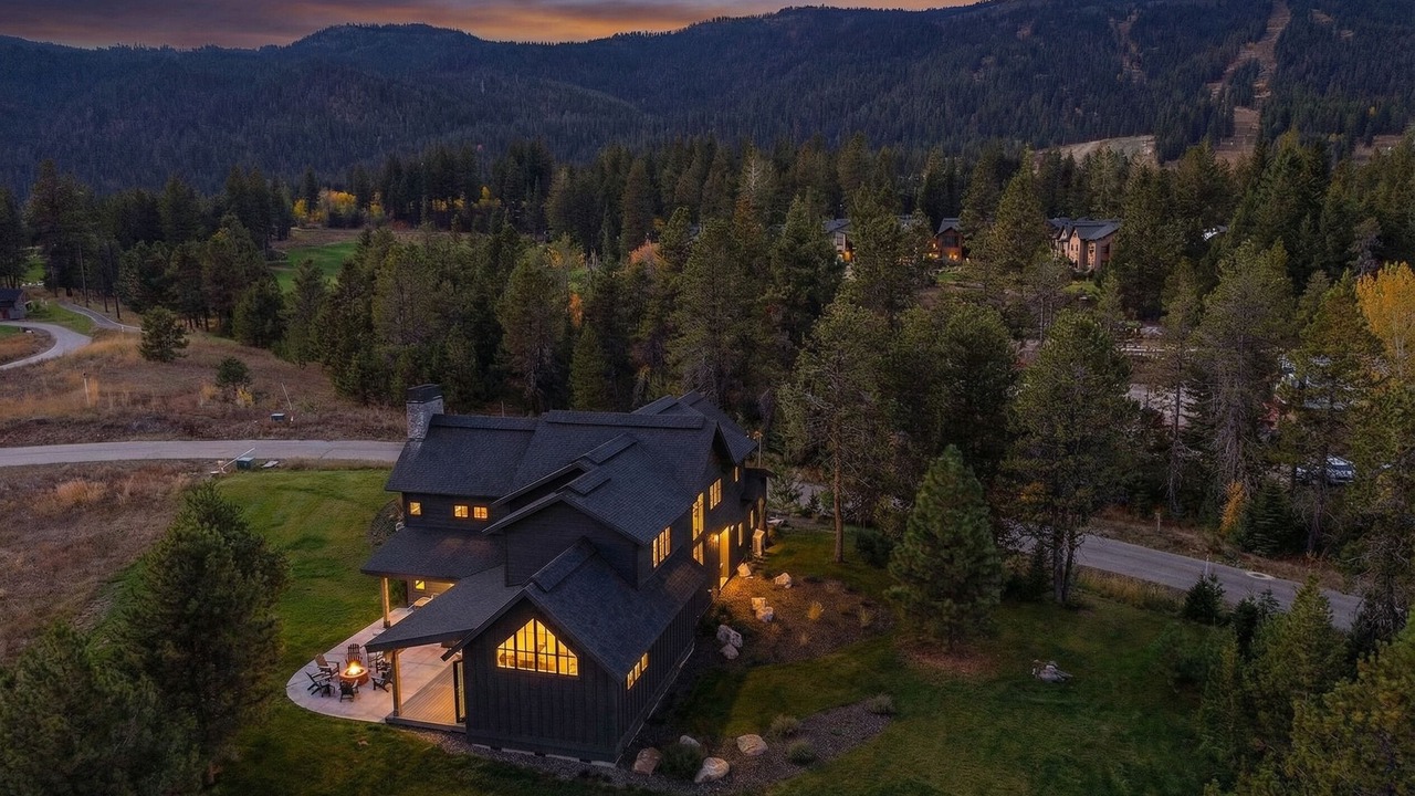 Photo of Others in Tamarack Resort