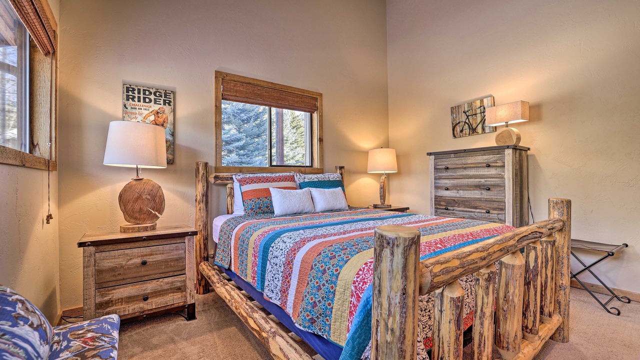 Photo of Bedroom in Twin Creeks