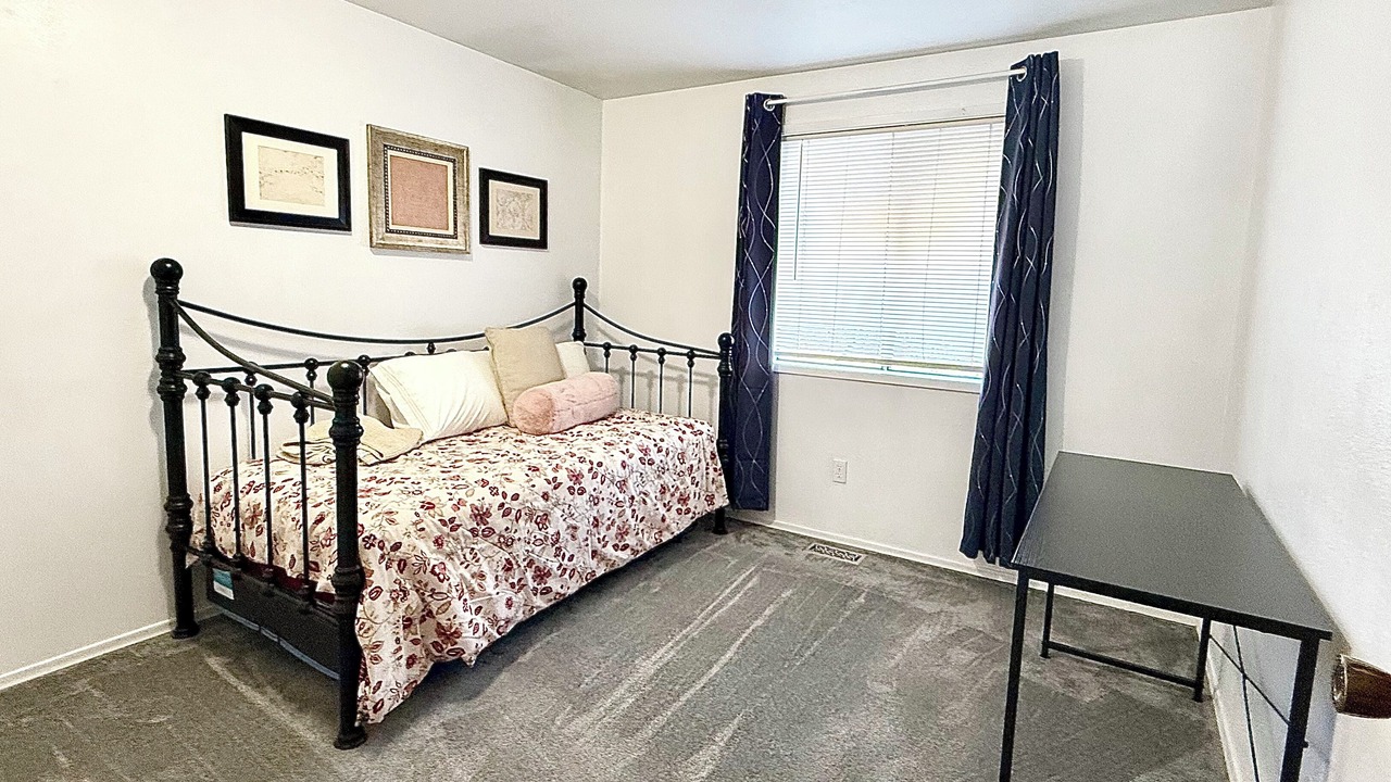 Photo of Bedroom in Philomath