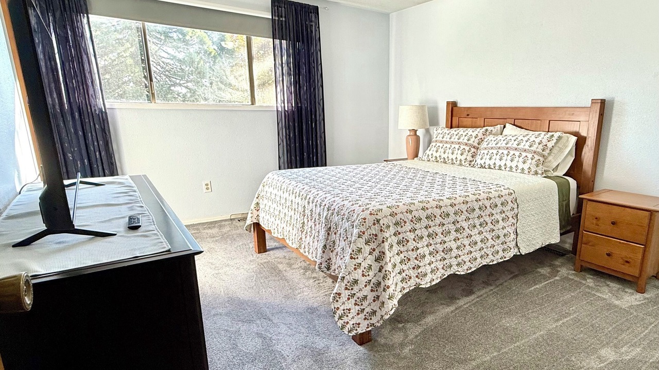 Photo of Bedroom in Philomath