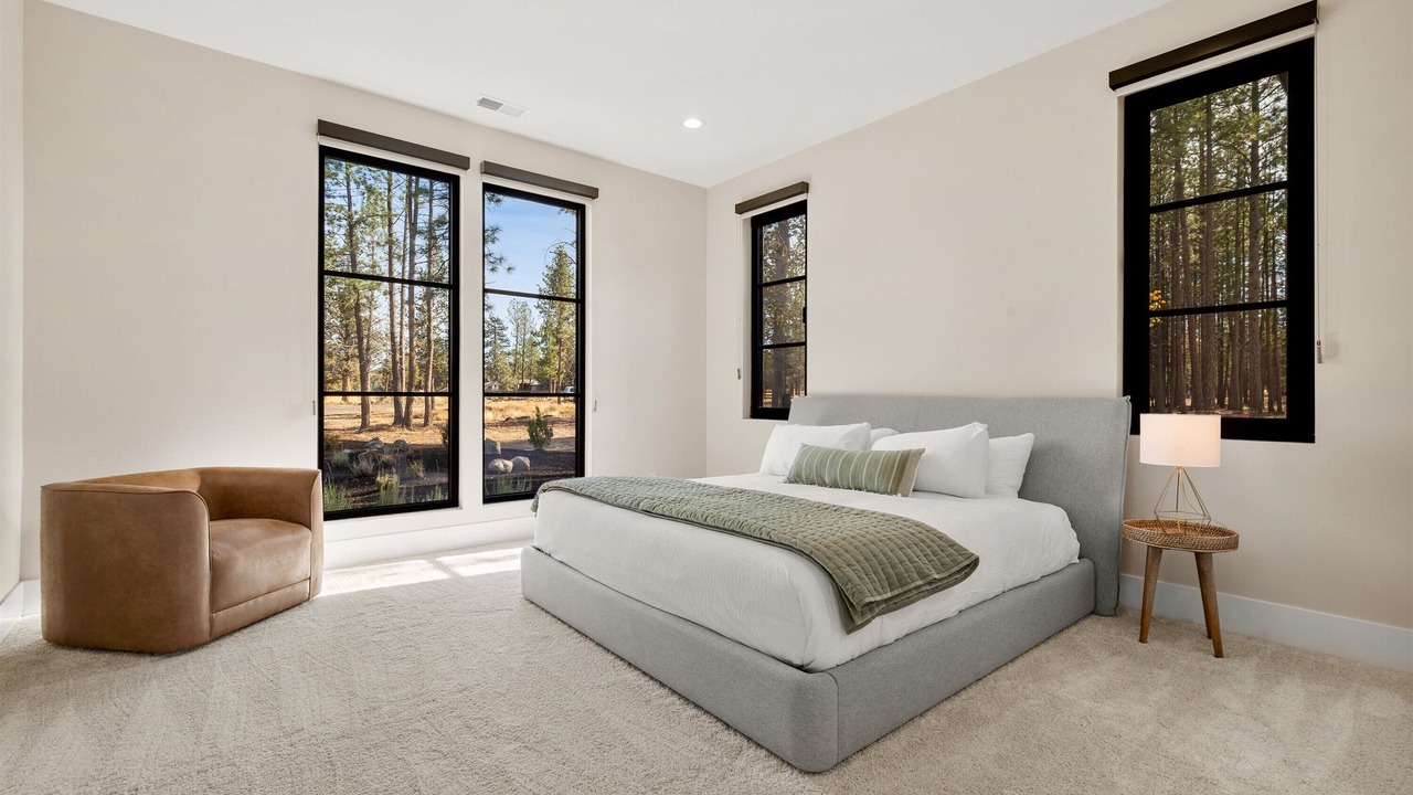 Photo of Bedroom in Bend