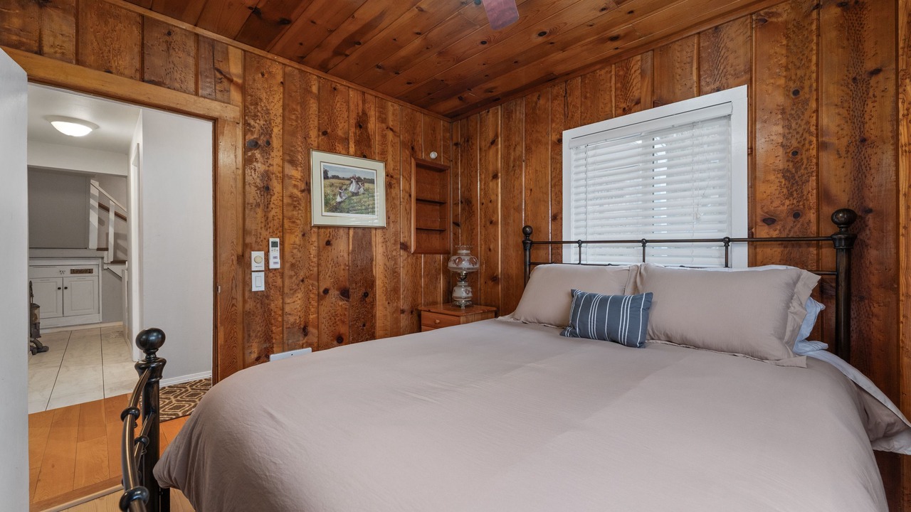 Photo of Bedroom in Chelan