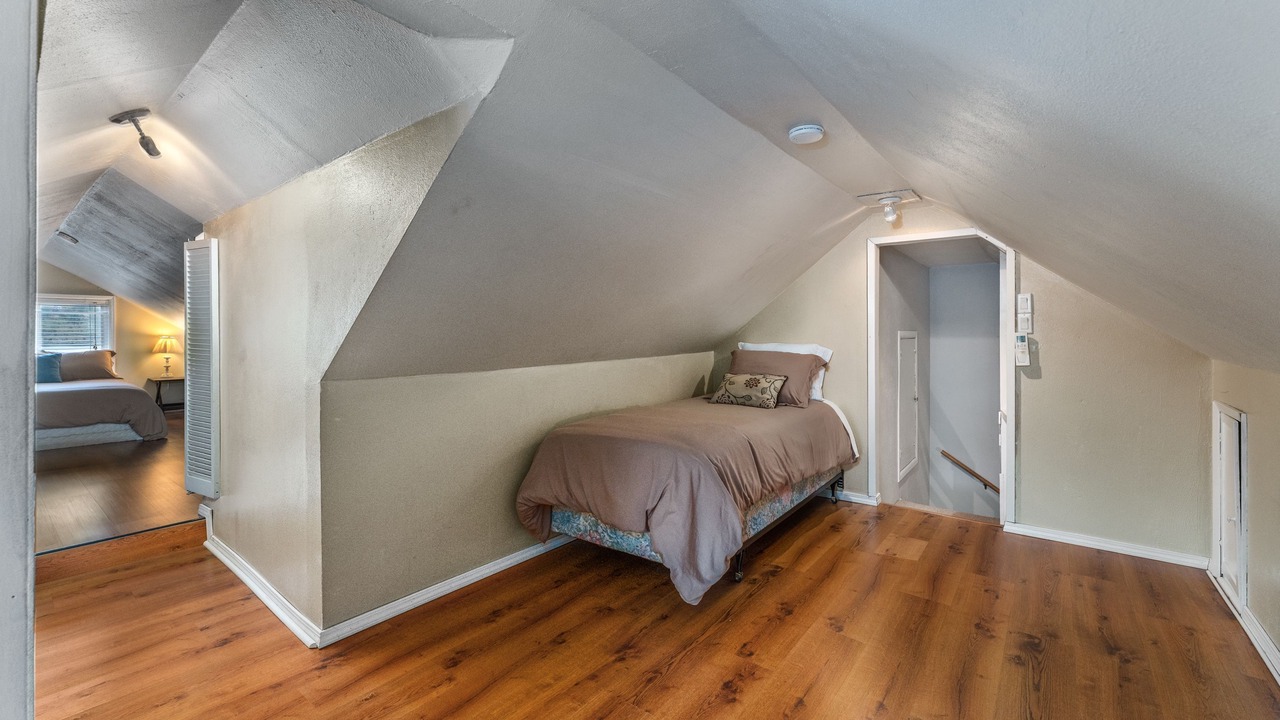 Photo of Bedroom in Chelan