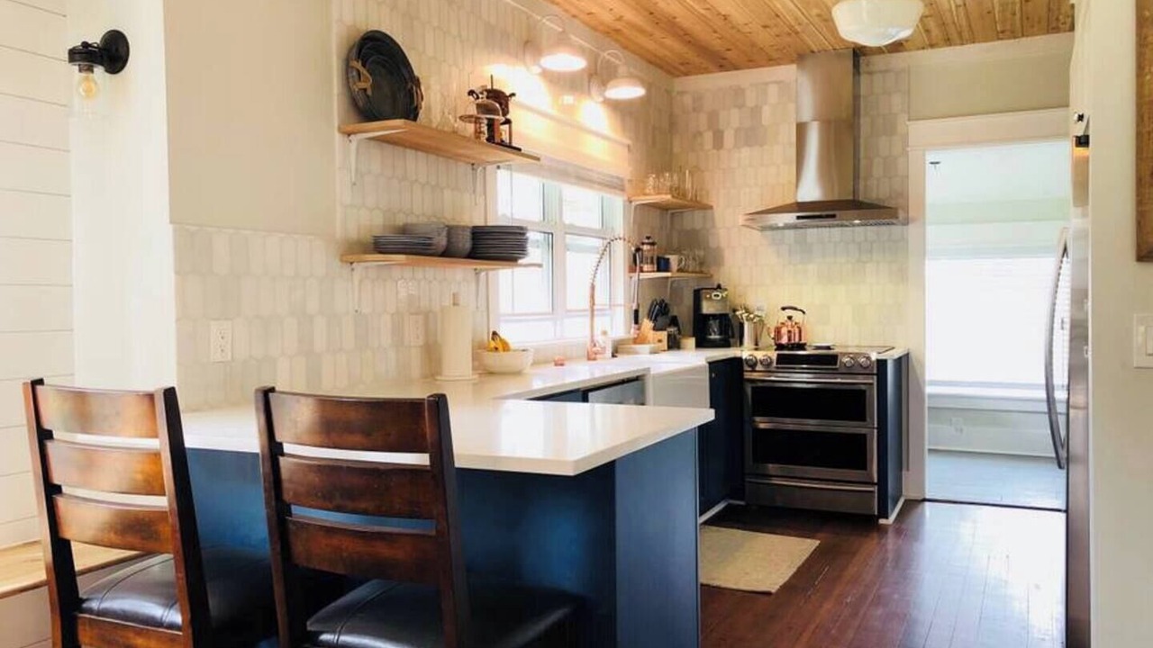 Photo of Kitchen in South Perry District