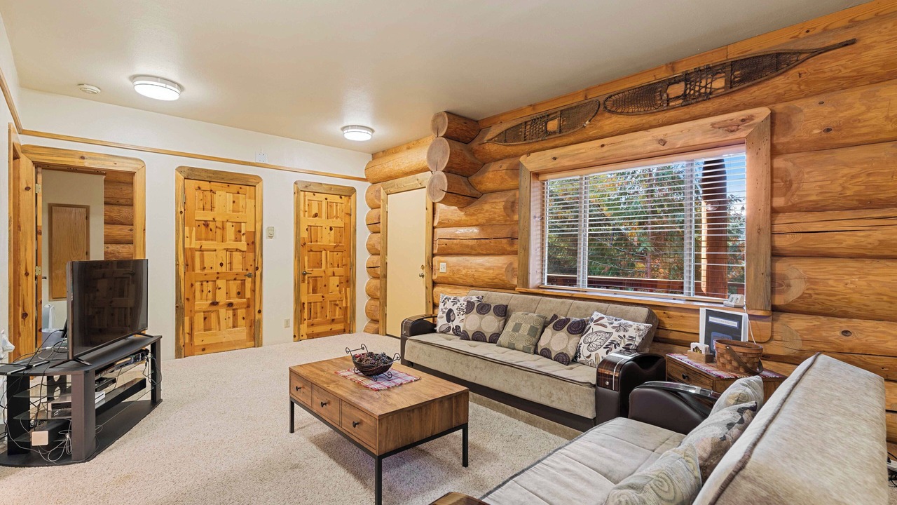 Photo of Bedroom in Leavenworth