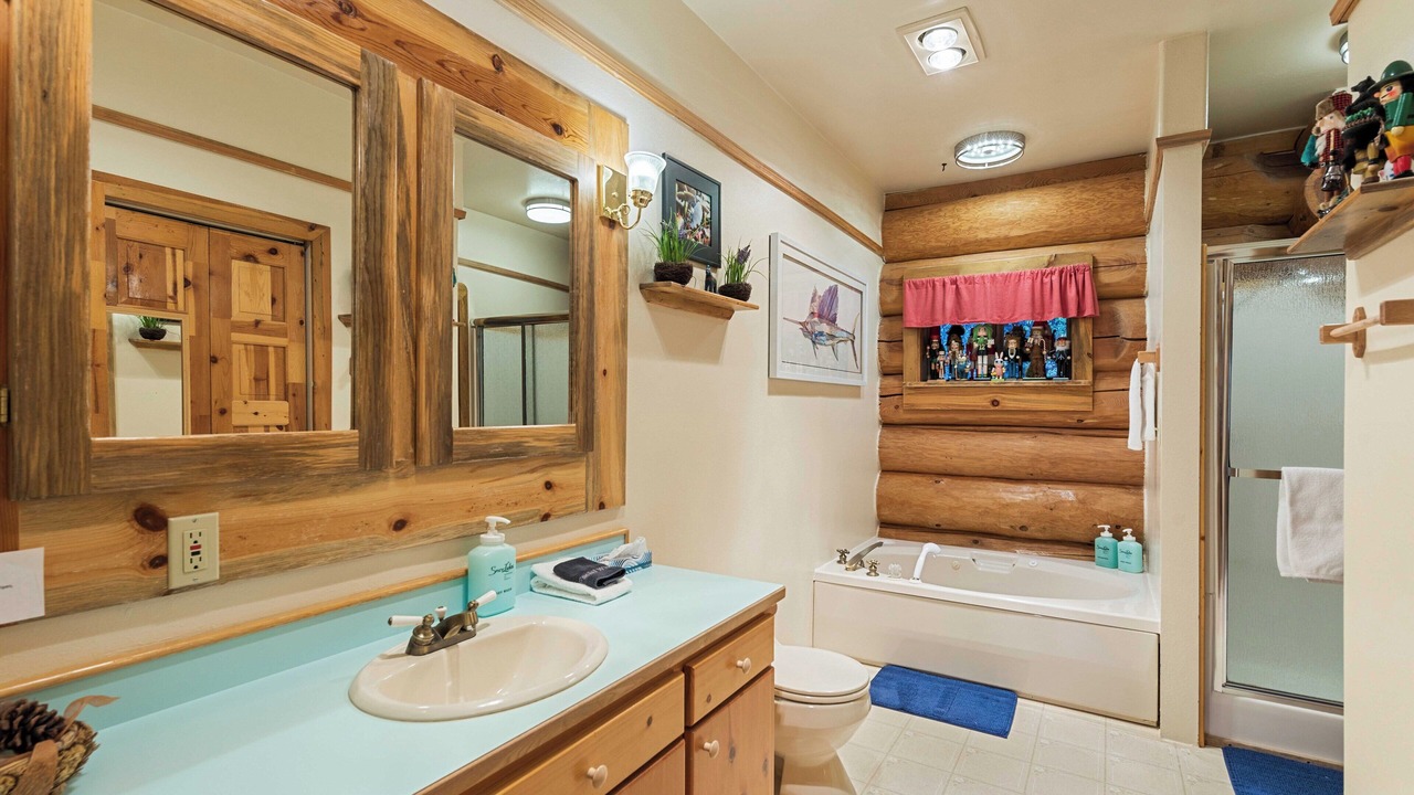 Photo of Bathroom in Leavenworth