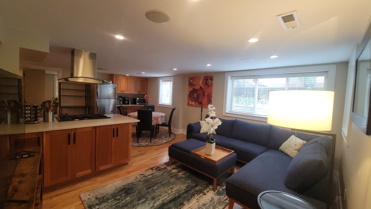 Photo of Livingroom in Maple Leaf