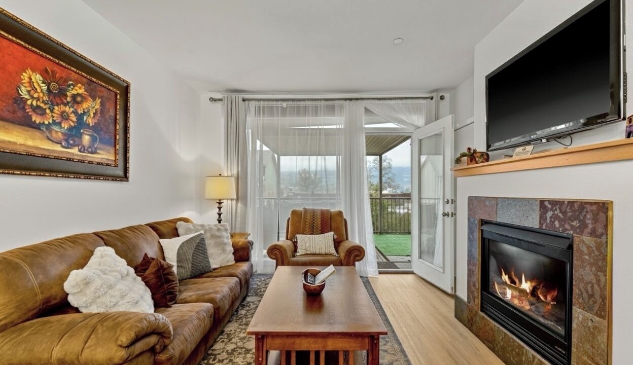 Photo of Livingroom in Chelan