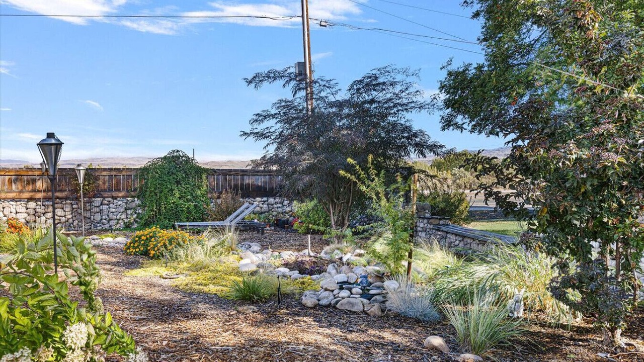 Photo of Outdoor in West Valley
