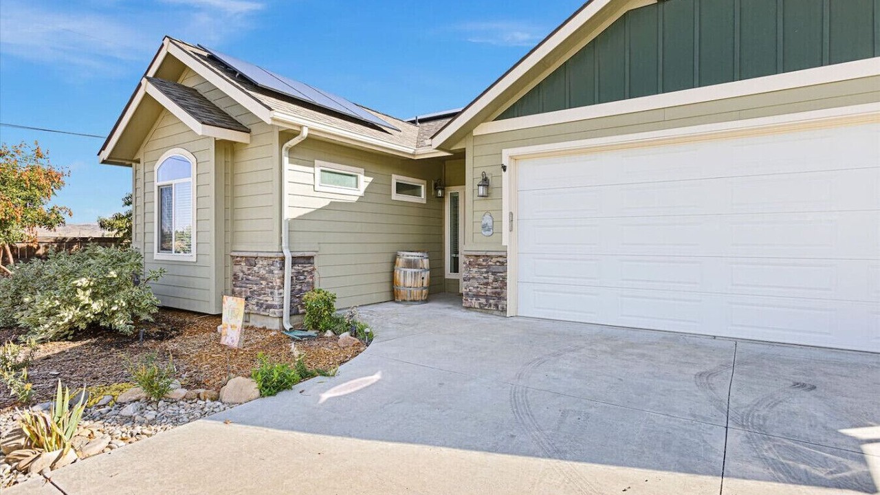 Photo of Outdoor in West Valley