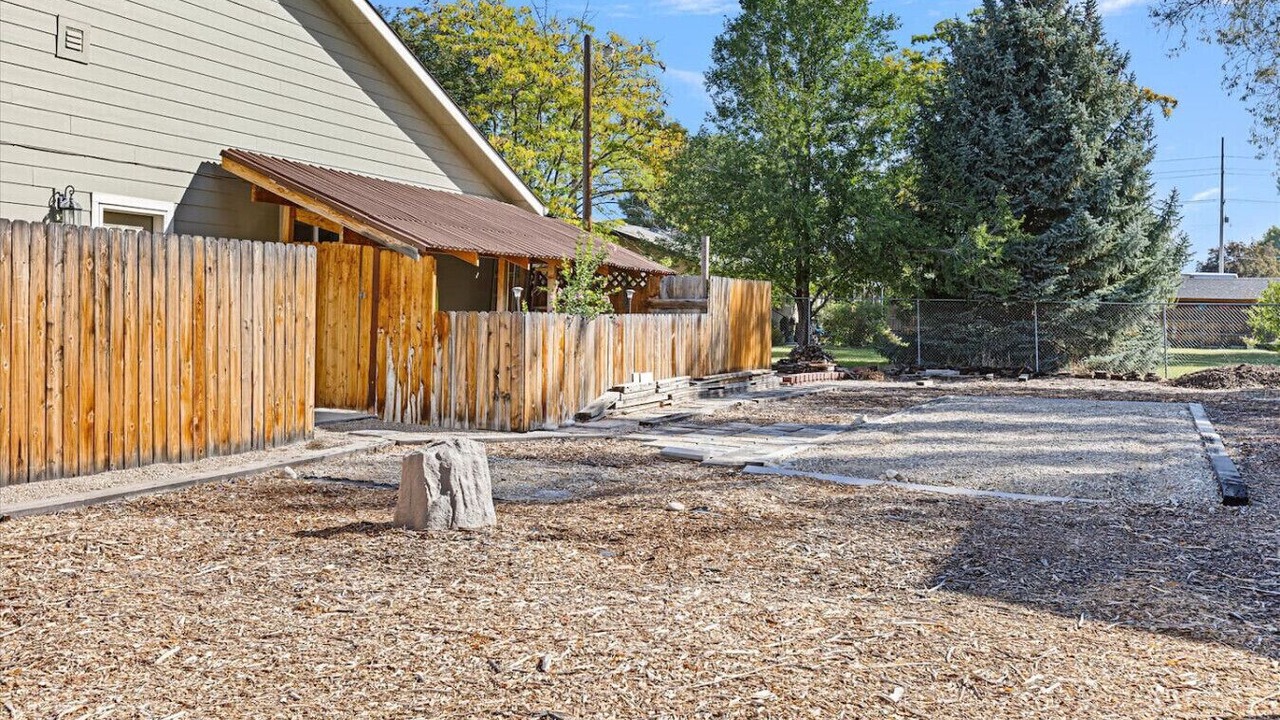 Photo of Outdoor in West Valley